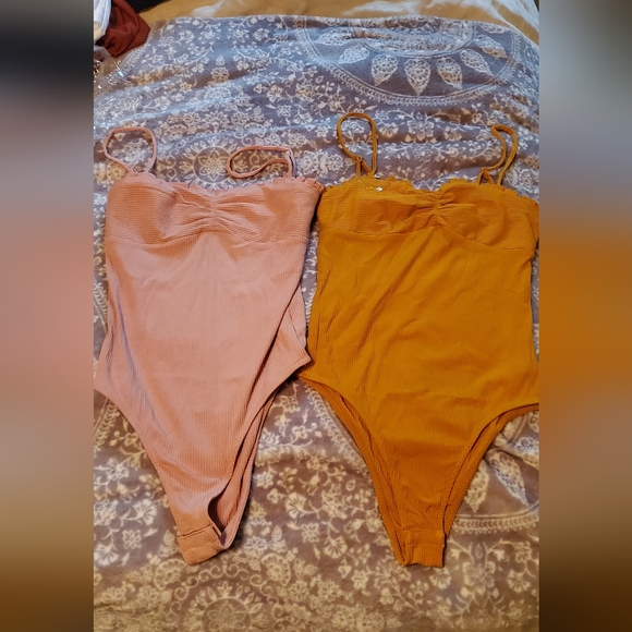 FINAL PRICE! 2 NEW DOLLSKILL BODYSUITS - Picture 1 of 2